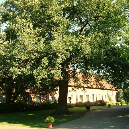 Gaestehaus Schlossgarten Etelsen Exterior foto